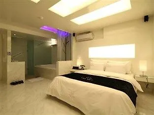 Hotel The Sun Busan Motel